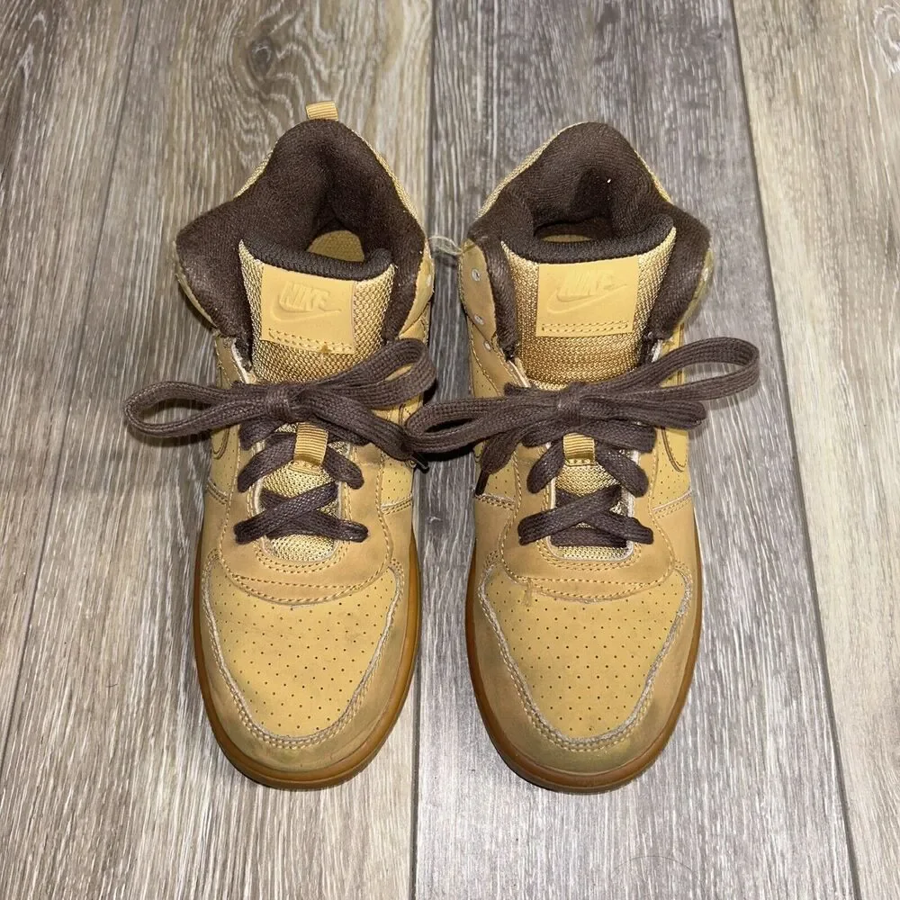Nike Court Borough Mid Beige Khaki Kids Youth US Size 1.5Y 839978-700 High Top
